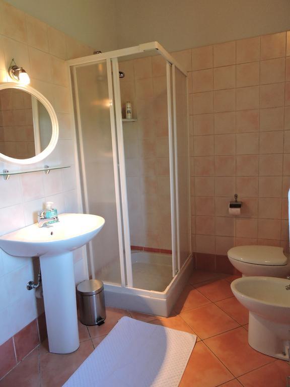 Cascina Volpona Apartment Case Bruciate ภายนอก รูปภาพ