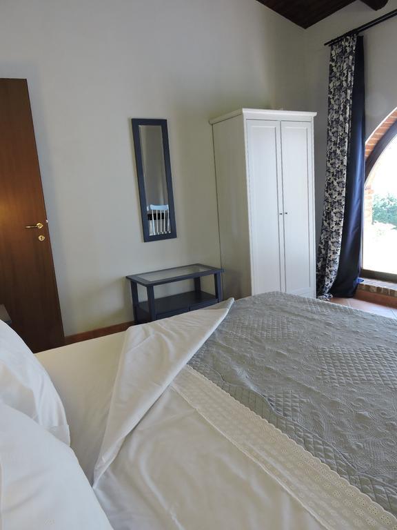 Cascina Volpona Apartment Case Bruciate ภายนอก รูปภาพ
